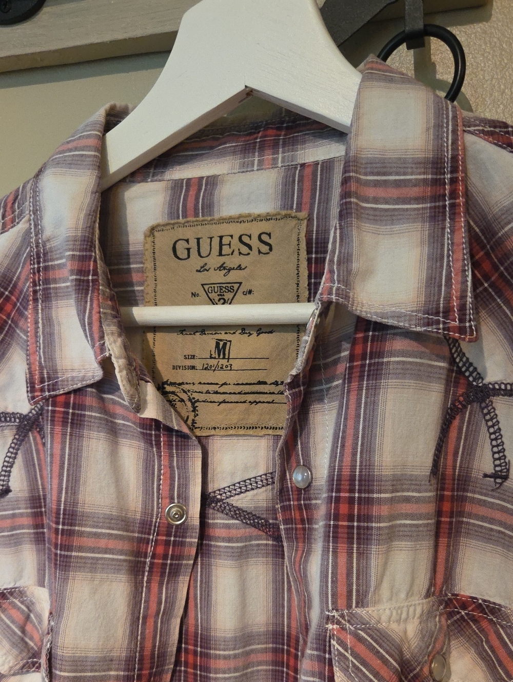 Guess Men’s Plaid Snap-Down Shirt in Red and Cream Cotton